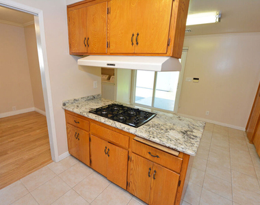 12944 Haynes Street - Photo Thumbnail 27