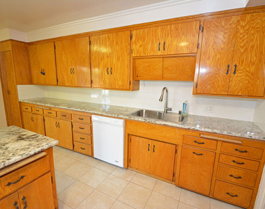 12944 Haynes Street - Photo Thumbnail 29