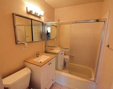 12944 Haynes Street - Photo Thumbnail 26