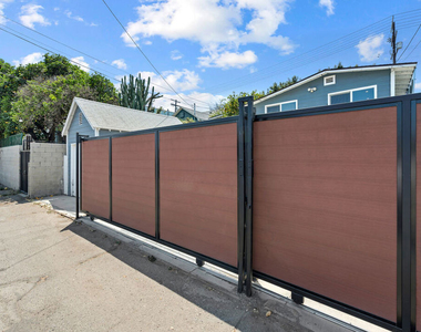 406 N Benton Way - Photo Thumbnail 19