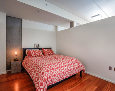 1155 S Grand Avenue - Photo Thumbnail 11
