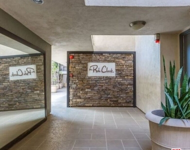 141 S Clark Drive - Photo Thumbnail 25