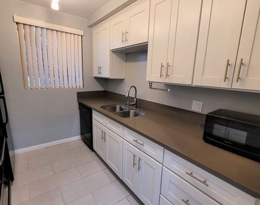 1132 S Oakhurst - Photo Thumbnail 3