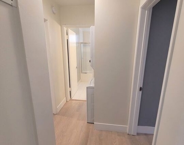 1132 S Oakhurst - Photo Thumbnail 8