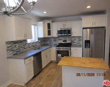 5235 Virginia Avenue - Photo Thumbnail 3