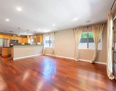 4167 Klump Avenue - Photo Thumbnail 11