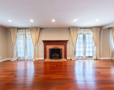 4167 Klump Avenue - Photo Thumbnail 5