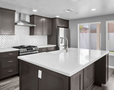 14253 Stanislaus Court - Photo Thumbnail 44