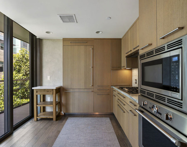 1755 Ocean Avenue - Photo Thumbnail 10