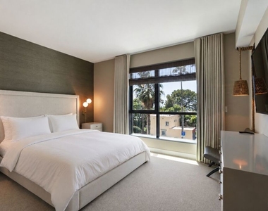 1755 Ocean Avenue - Photo Thumbnail 17