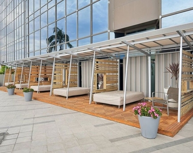 1100 Wilshire Boulevard - Photo Thumbnail 27