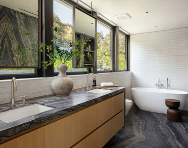 31388 Broad Beach Road - Photo Thumbnail 17