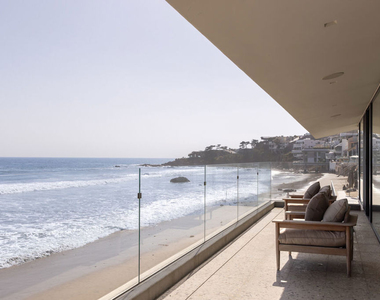 31388 Broad Beach Road - Photo Thumbnail 10