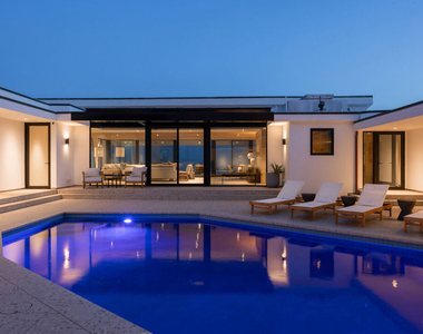 31388 Broad Beach Road - Photo Thumbnail 35
