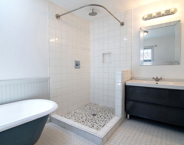 1159 S Hayworth Avenue - Photo Thumbnail 15