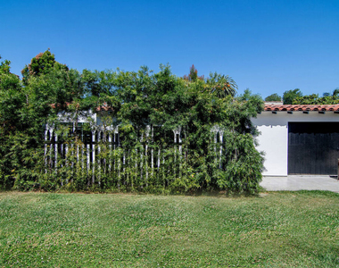 1159 S Hayworth Avenue - Photo Thumbnail 20
