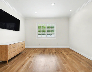 1908 S Durango Avenue - Photo Thumbnail 17