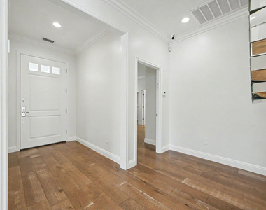 1908 S Durango Avenue - Photo Thumbnail 14
