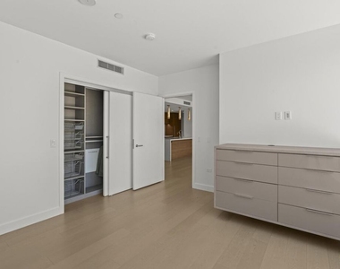 888 W E Street - Photo Thumbnail 26