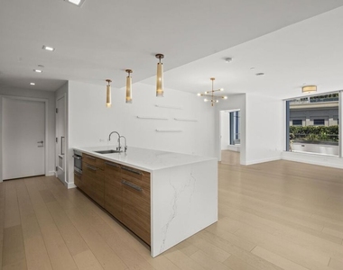 888 W E Street - Photo Thumbnail 10