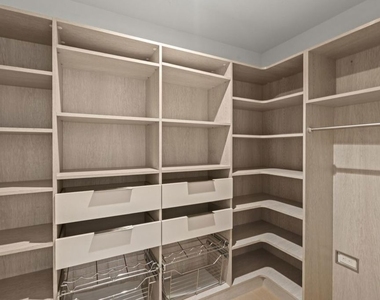888 W E Street - Photo Thumbnail 24