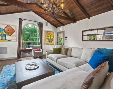 9002 Norma Place - Photo Thumbnail 6
