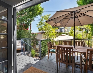 9002 Norma Place - Photo Thumbnail 14