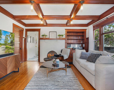 1421 N Alvarado Street - Photo Thumbnail 6