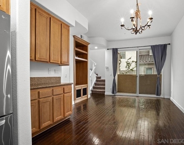 644 Hatfield Dr - Photo Thumbnail 4