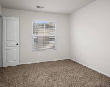 644 Hatfield Dr - Photo Thumbnail 24