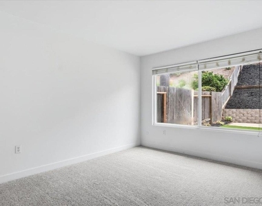 1507 Lower Lake Court - Photo Thumbnail 14