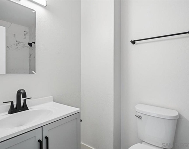 1507 Lower Lake Court - Photo Thumbnail 21