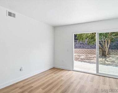 1507 Lower Lake Court - Photo Thumbnail 7