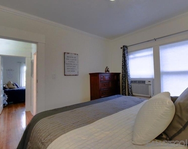 3970 Harney St - Photo Thumbnail 17