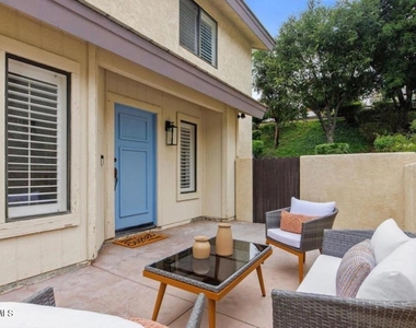 408 Oak Haven Court - Photo Thumbnail 1
