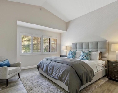 408 Oak Haven Court - Photo Thumbnail 9