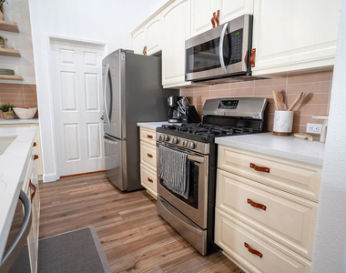 45150 Birchcrest Circle - Photo Thumbnail 16