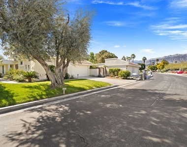 68615 Paseo Soria - Photo Thumbnail 15