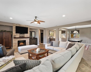 48219 Newport Bridge Place - Photo Thumbnail 7
