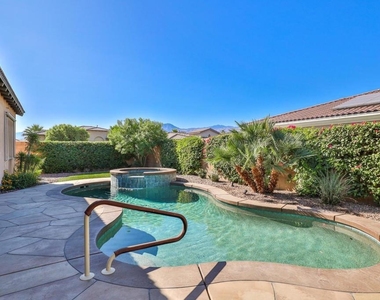 48219 Newport Bridge Place - Photo Thumbnail 44