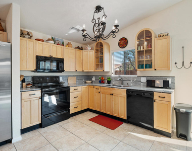 53390 Avenida Navarro - Photo Thumbnail 6