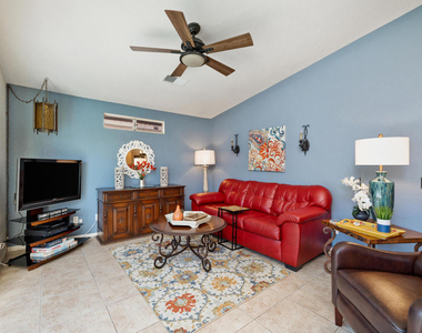 53390 Avenida Navarro - Photo Thumbnail 12
