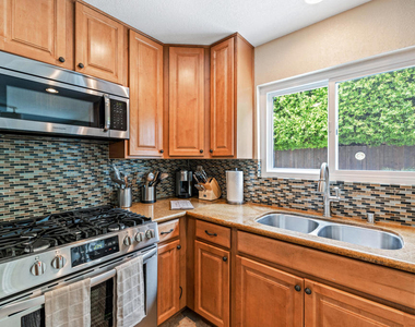 49035 Tango Court - Photo Thumbnail 13