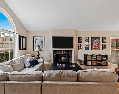 49035 Tango Court - Photo Thumbnail 5