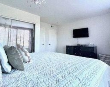 26 Sunrise Drive - Photo Thumbnail 12