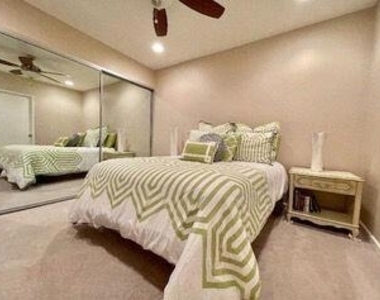 26 Sunrise Drive - Photo Thumbnail 13
