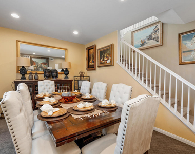 42753 Della Place - Photo Thumbnail 4