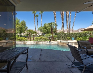 80706 Hermitage - Photo Thumbnail 9