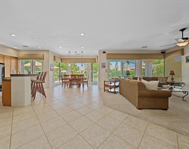 80706 Hermitage - Photo Thumbnail 19