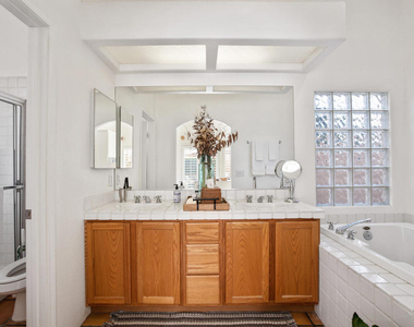 54605 Avenue Vallejo - Photo Thumbnail 21
